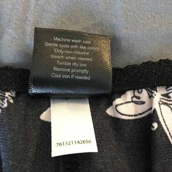 2-Piece Shortie Pajama Set, Pink/Black, Apt. 9 size M - Picture 7 of 9